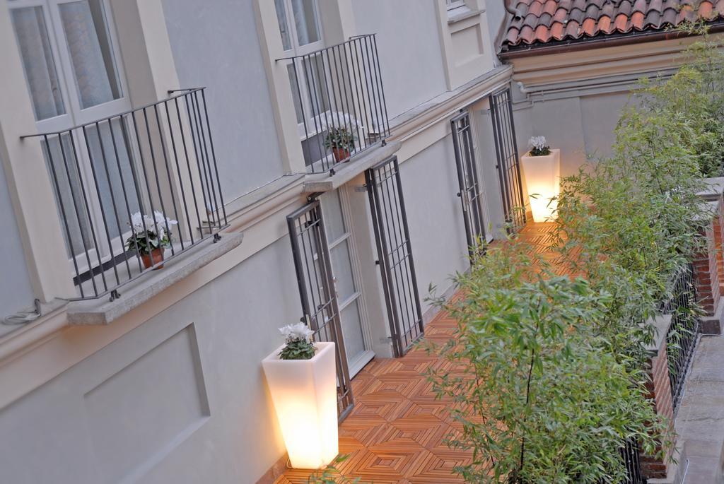 B&B Terres D'Aventure Suites Турин Екстер'єр фото